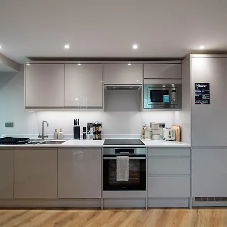 Apartament 1bed Modern By Victoria Quarter