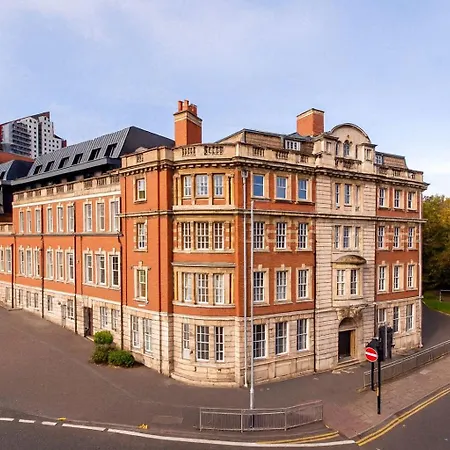 1bed Modern By Victoria Quarter Apartament